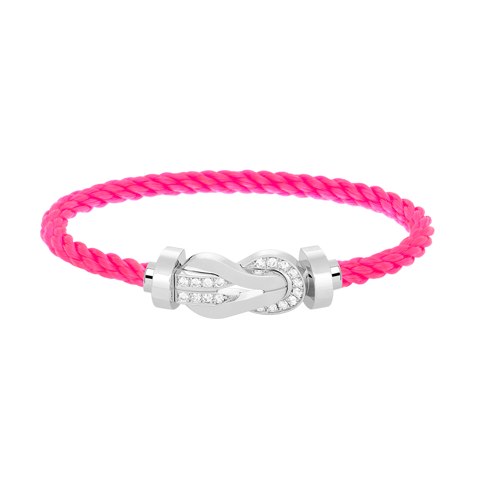 [Aurora]CHANCE LARGE 8 FIGURE BUCKLE HALF DIAMOND BRACELET SILVER
