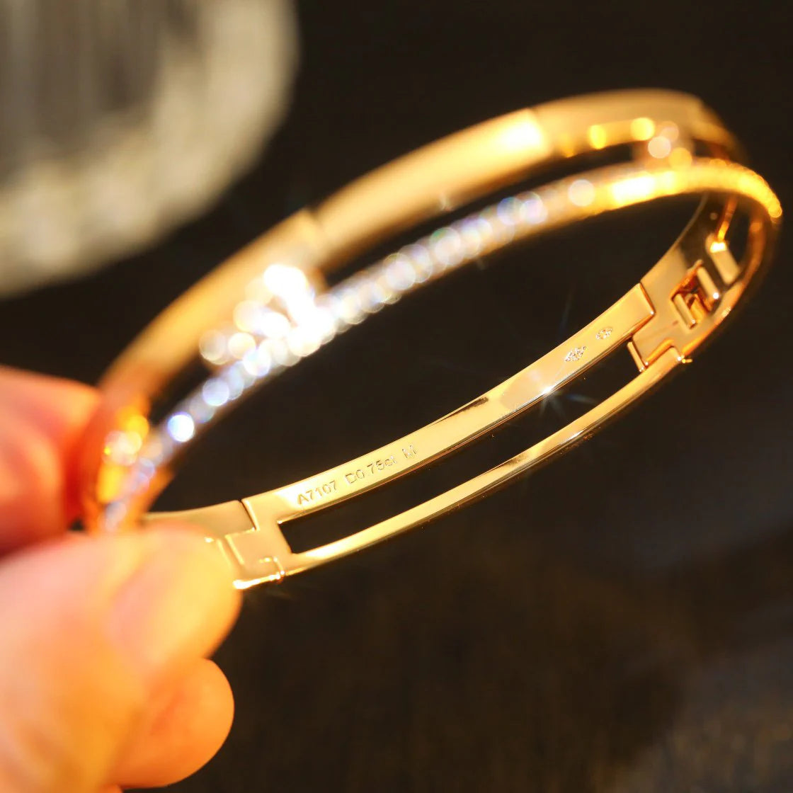 [AURORA]Move Romane Diamond Bangle Bracelet