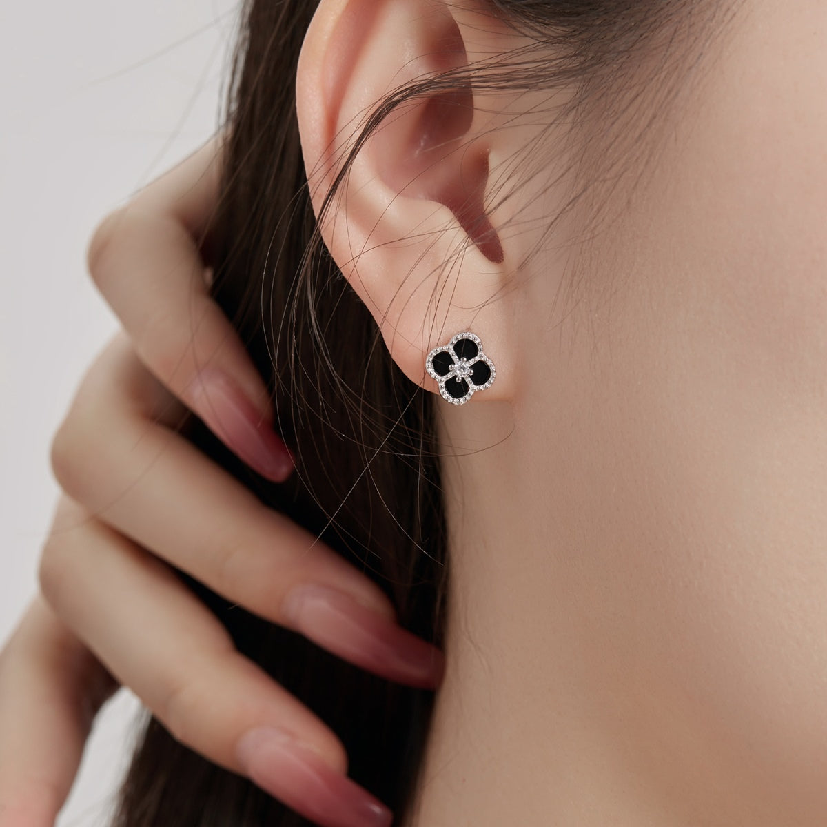 [Aurora]Four-Leaf Clover Flower Shape Exquisite Earrings