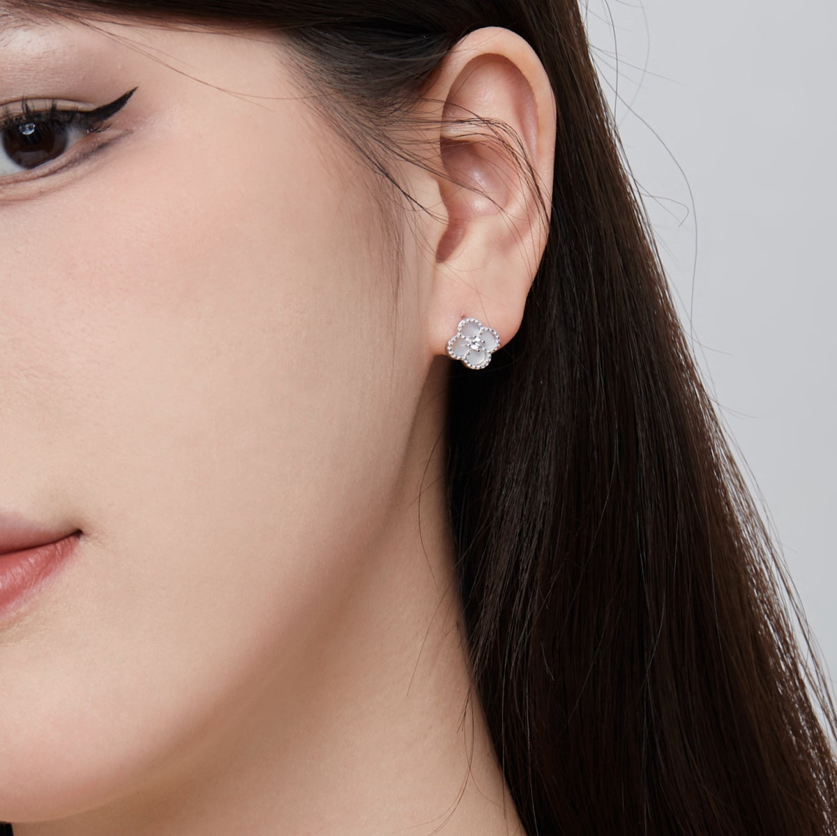 [Aurora]Four-Leaf Clover Flower Shape Exquisite Earrings