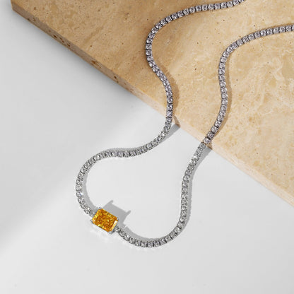 [Aurora]2.0 carat Ornate Emerald Cut Necklace