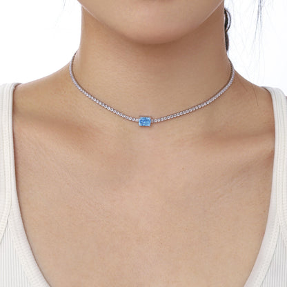 [Aurora]2.0 carat Ornate Emerald Cut Necklace