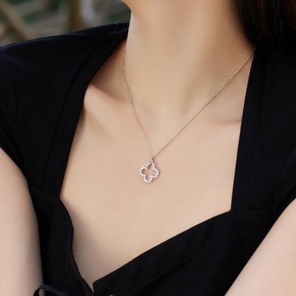 [AURORA] Exquisite Halskette mit vierblättrigem Kleeblatt-Hohldesign