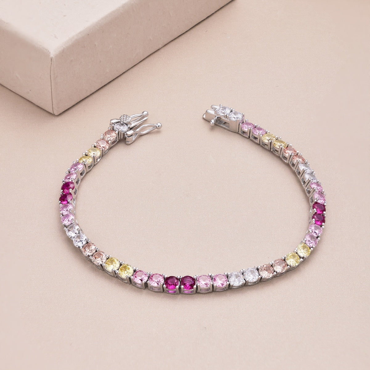 [AURORA] Strahlend buntes Tennisarmband im Rundschliff