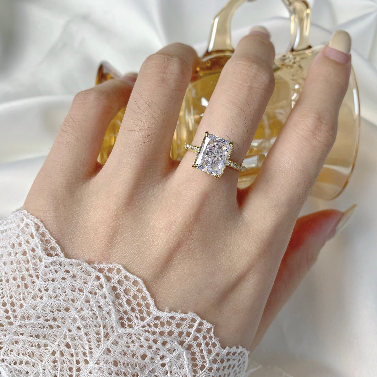 [Aurora]4.0 Carat Luxurious Engagement Ring