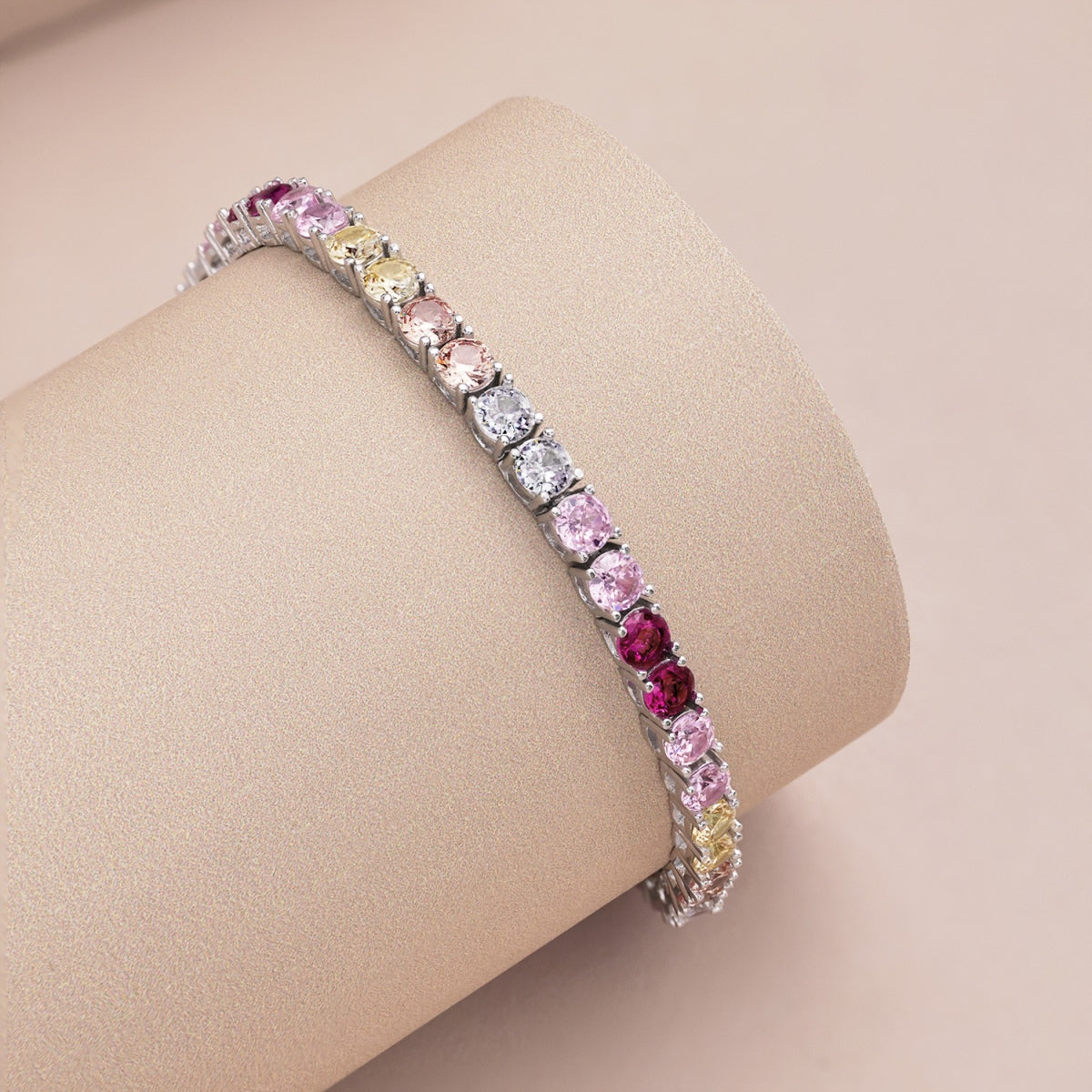 [AURORA] Strahlend buntes Tennisarmband im Rundschliff