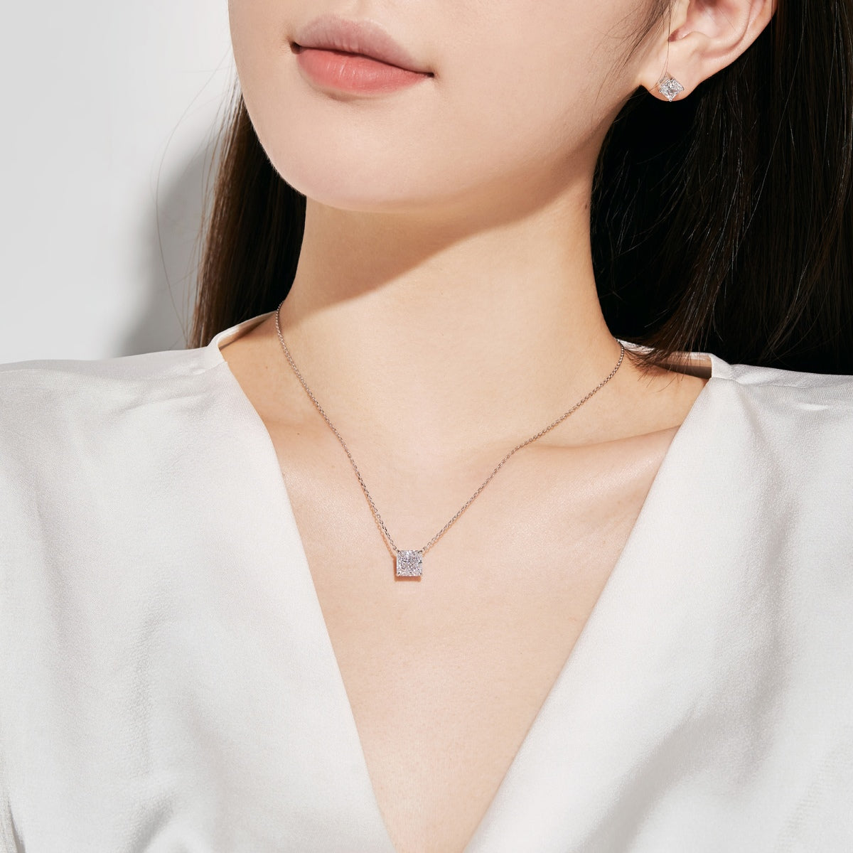 [Aurora]1.0 Carat Radiant Princess Cut Wedding Earrings