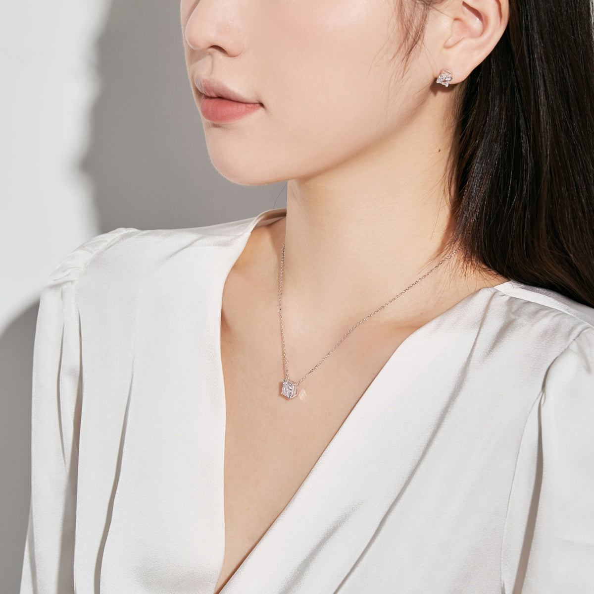 [Aurora]1.0 Carat Radiant Princess Cut Wedding Earrings