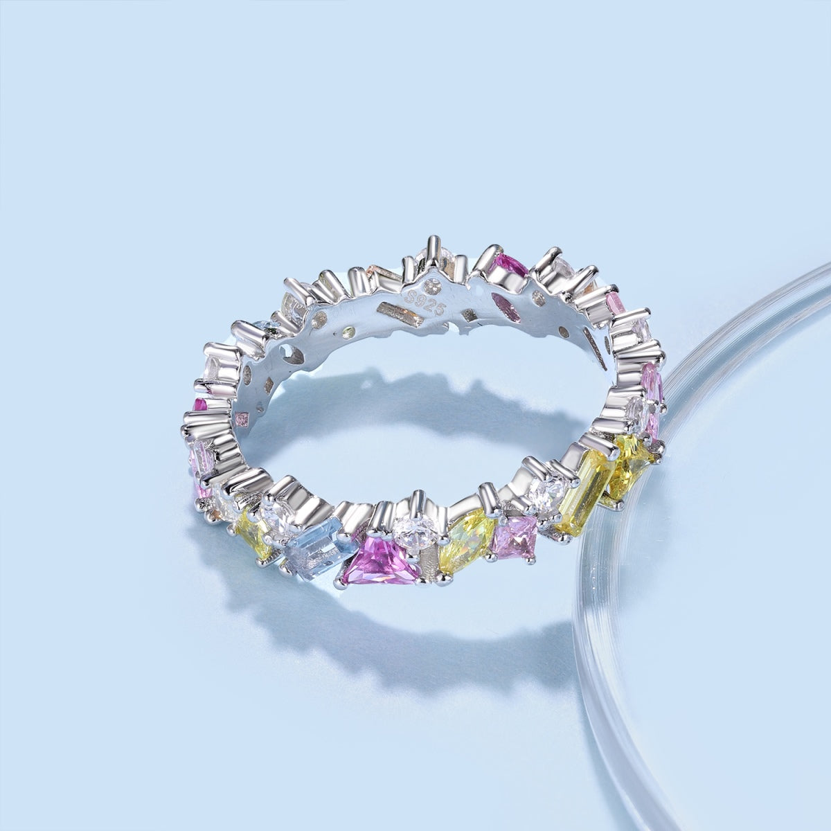 [AURORA]Schillernder polychromatischer Multi-Cut-Tagesring