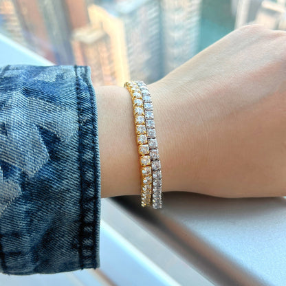 [AURORA] Funkelndes Tennisarmband im Prinzessschliff