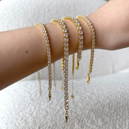 [AURORA] Funkelndes Tennisarmband im Prinzessschliff