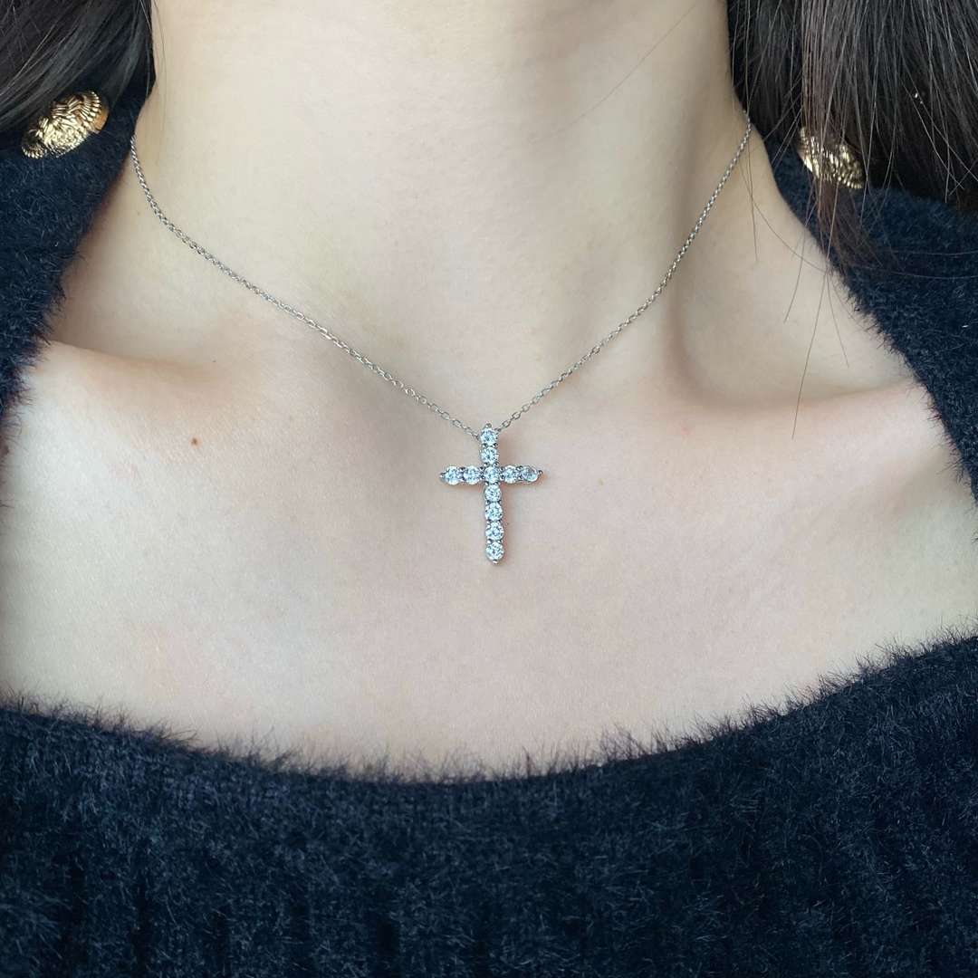 [Aurora]Unique Cross Shape Necklace