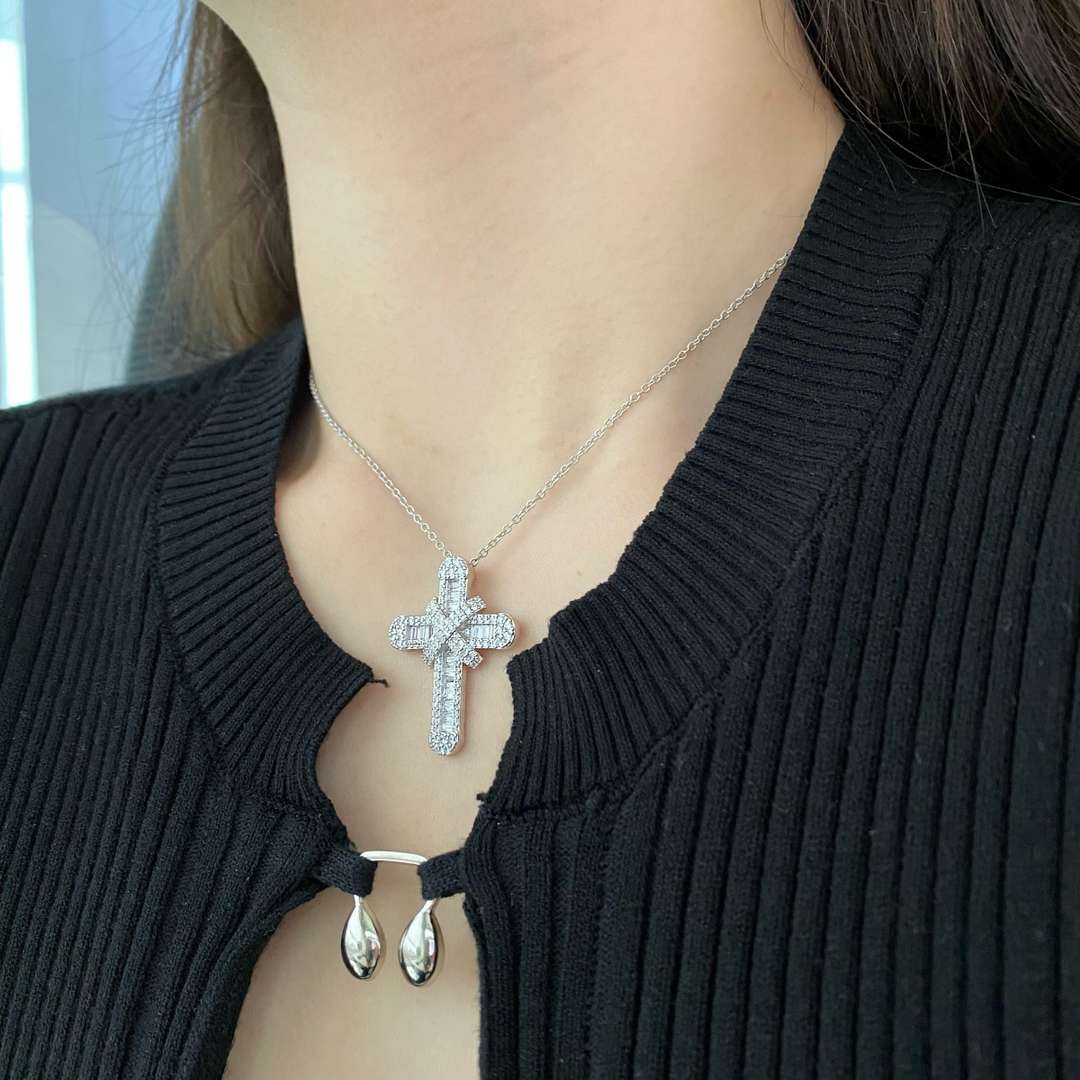 [Aurora]Gypsophila With Dimonds Necklace