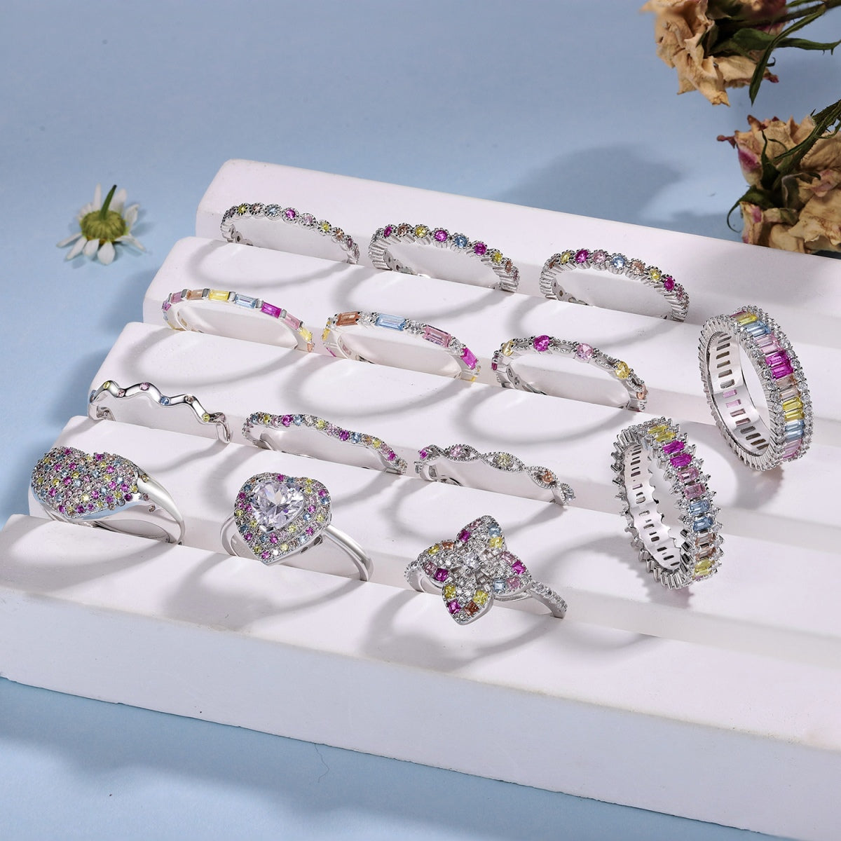 [AURORA]Zierlicher Kaleidoskop-Tagesring im Smaragdschliff