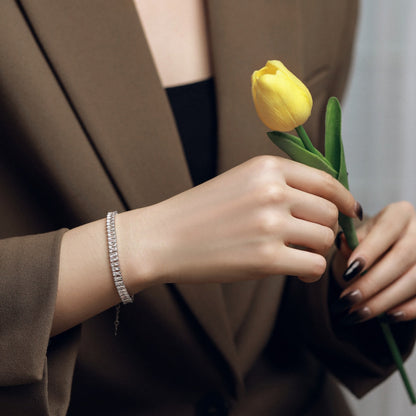 [AURORA]Exquisites Smaragdschliff-Tagesarmband