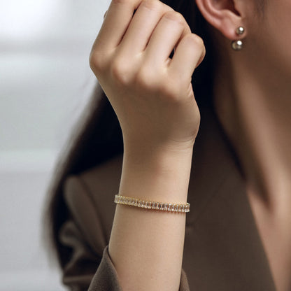 [AURORA]Exquisites Smaragdschliff-Tagesarmband