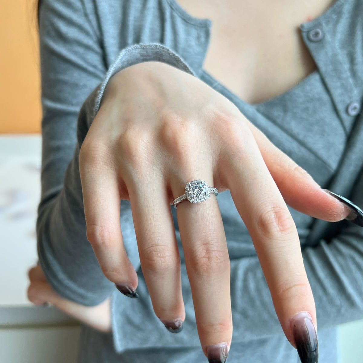 [Aurora]Dazzling Resplendent Round Cut Wedding Ring