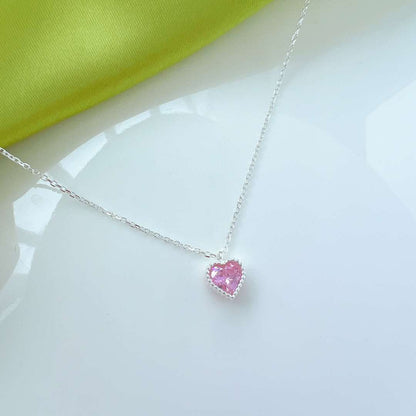 [Aurora]Ornate Heart Shape Necklace