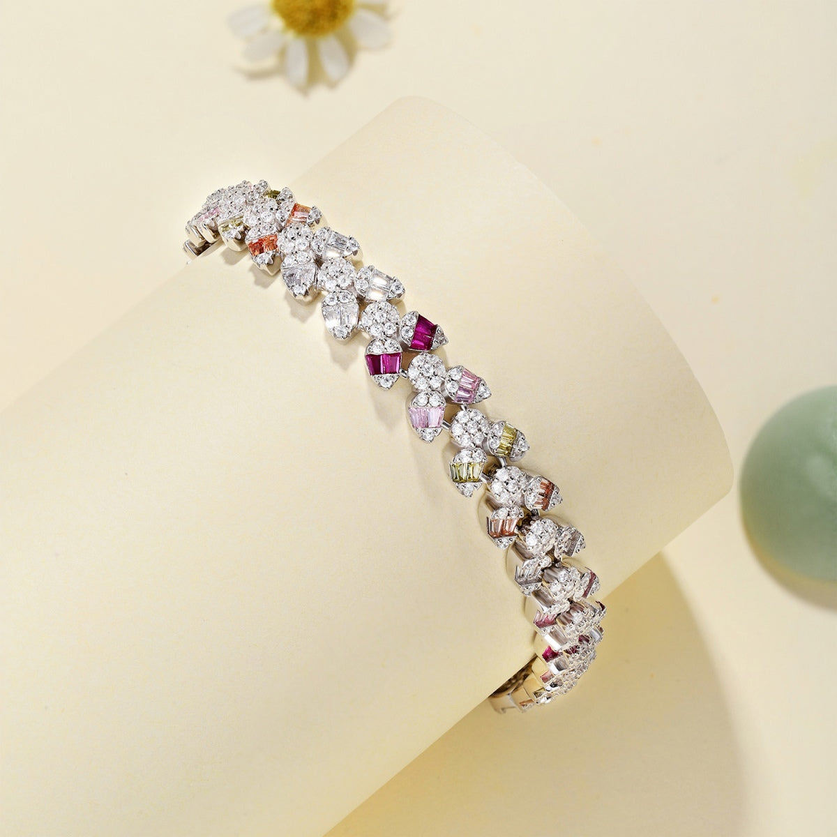[AURORA] Zierliches, exquisites Armband in Blumenform für den Alltag