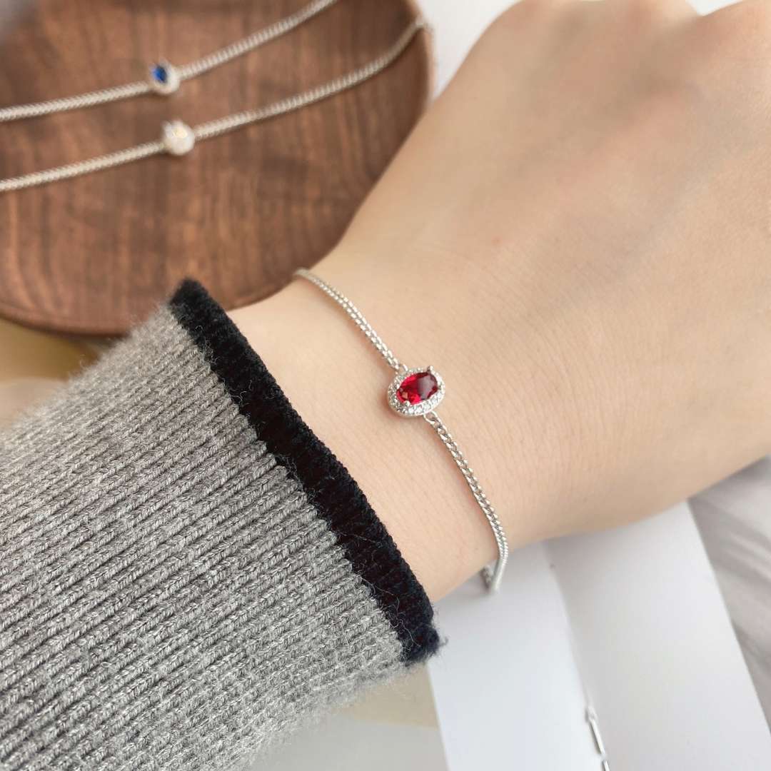 [Aurora]Exquisite Oval Shape Bracelet
