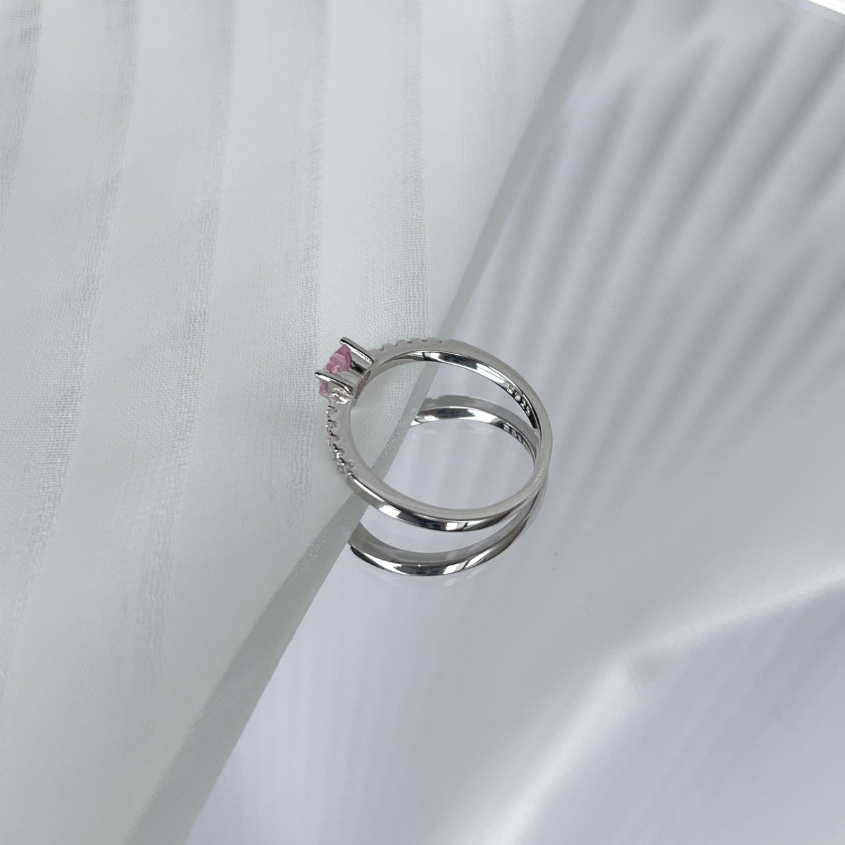 [AURORA]0.5 Carat CaratEternity Charming Heart Shape Lover Ring
