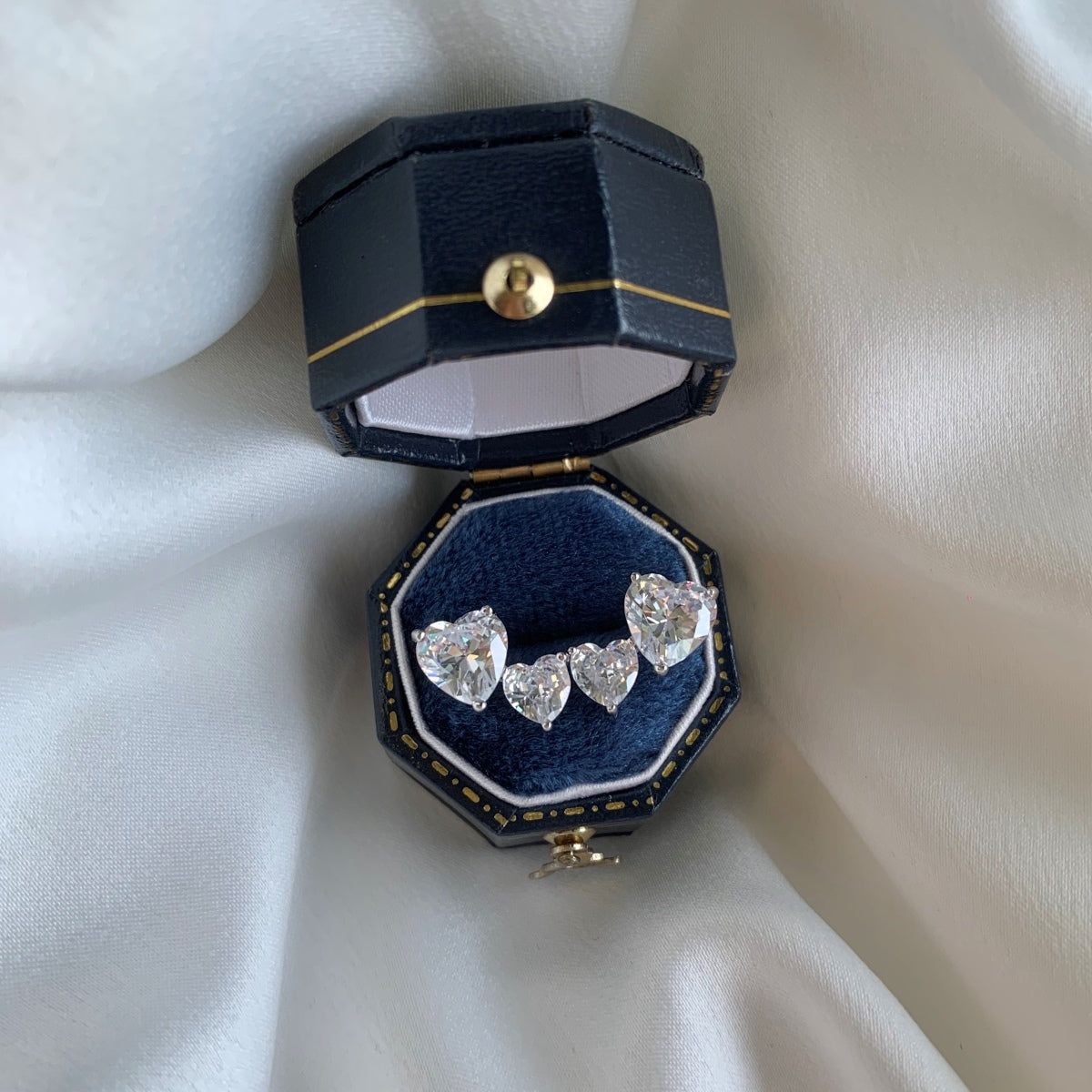 [Aurora]Double Heart-Shape Classic Princess Style Earrings