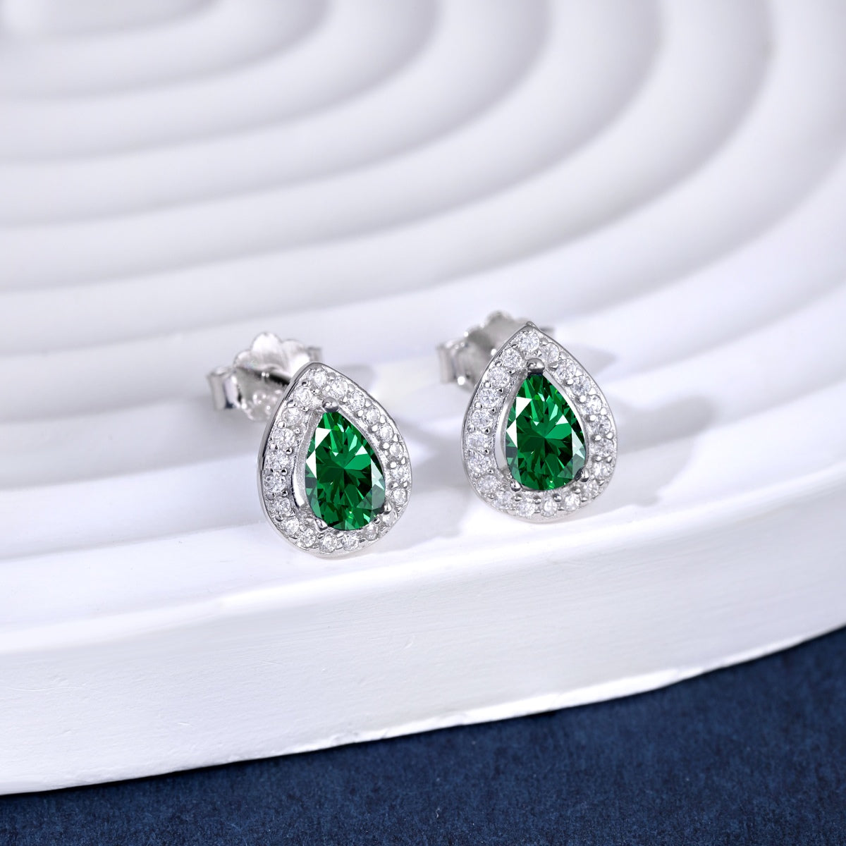 [Aurora]Luxurious Water Drop Shape Earrings