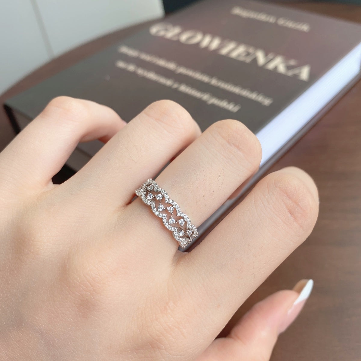 [Aurora]Elegant Resplendent Round Shape Party Ring