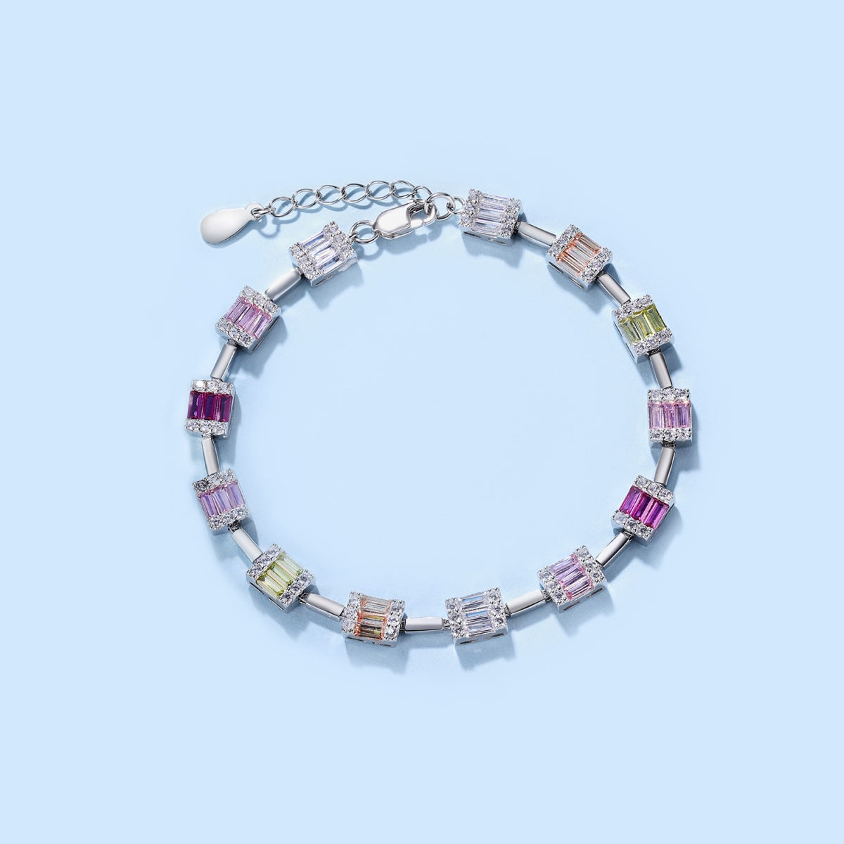 [AURORA] Zierliches, bezauberndes Armband im Smaragdschliff