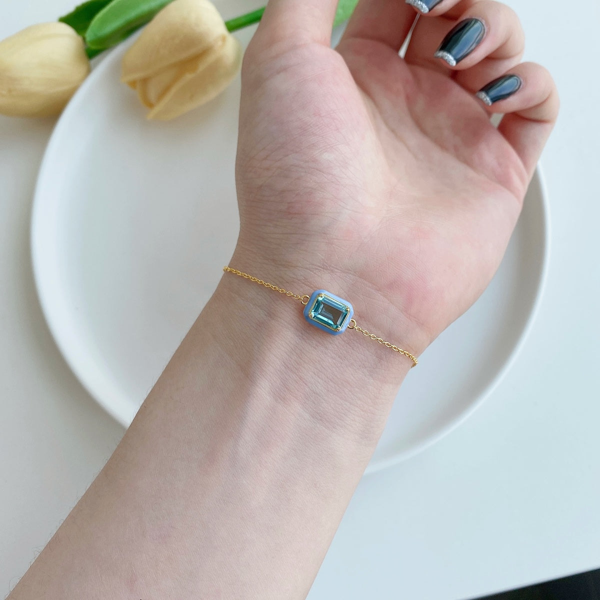 [Aurora]2.0 Carat Sparkling Colorful Emerald Cut Daily Bracelet