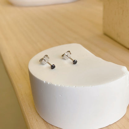 [AURORA]Delicate Solitaire Earrings