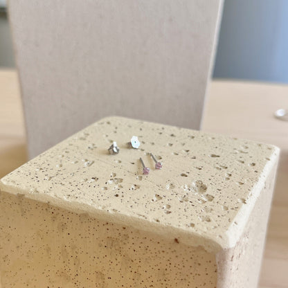 [AURORA]Delicate Solitaire Earrings