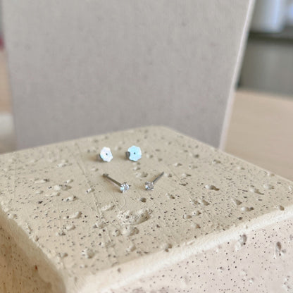 [AURORA]Delicate Solitaire Earrings