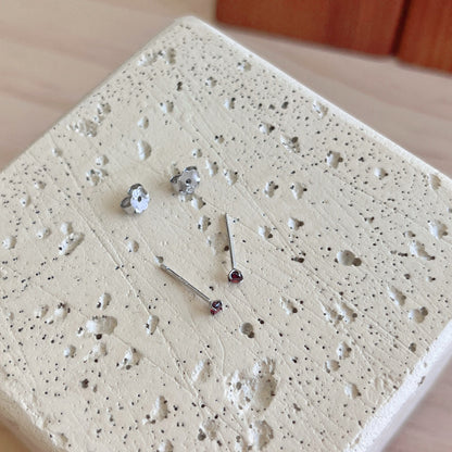 [AURORA]Delicate Solitaire Earrings