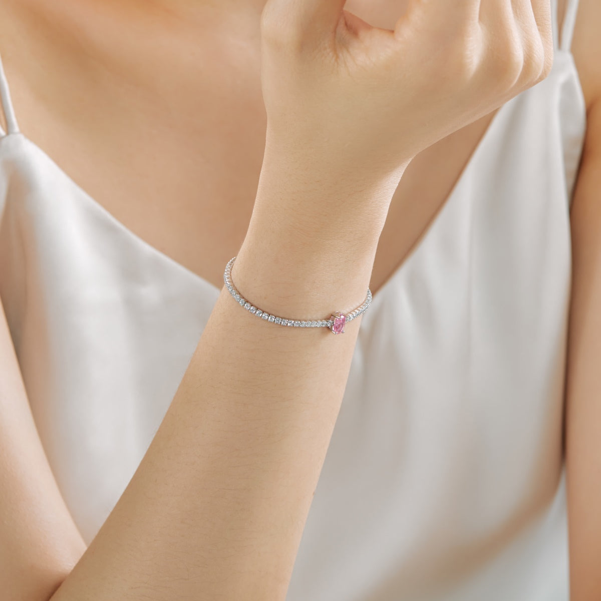 [AURORA]0,75 Karat Exquisites Ovalschliff-Tagesarmband
