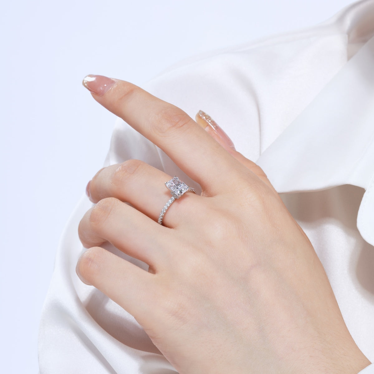 [Aurora]2.0 Carat Dazzling Sparkling Radiant Cut Party Ring