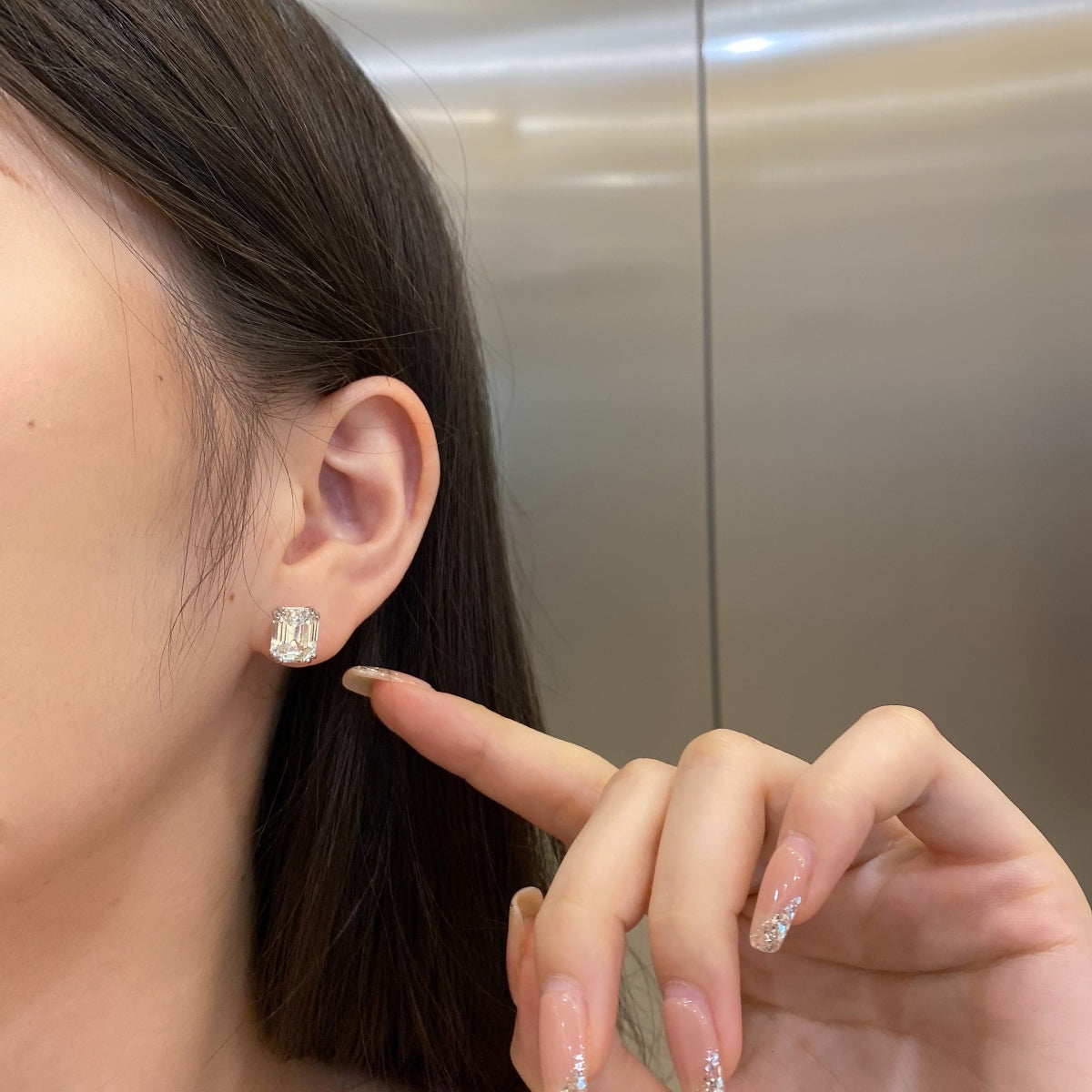 [Aurora]Dazzling Square Shape Earrings