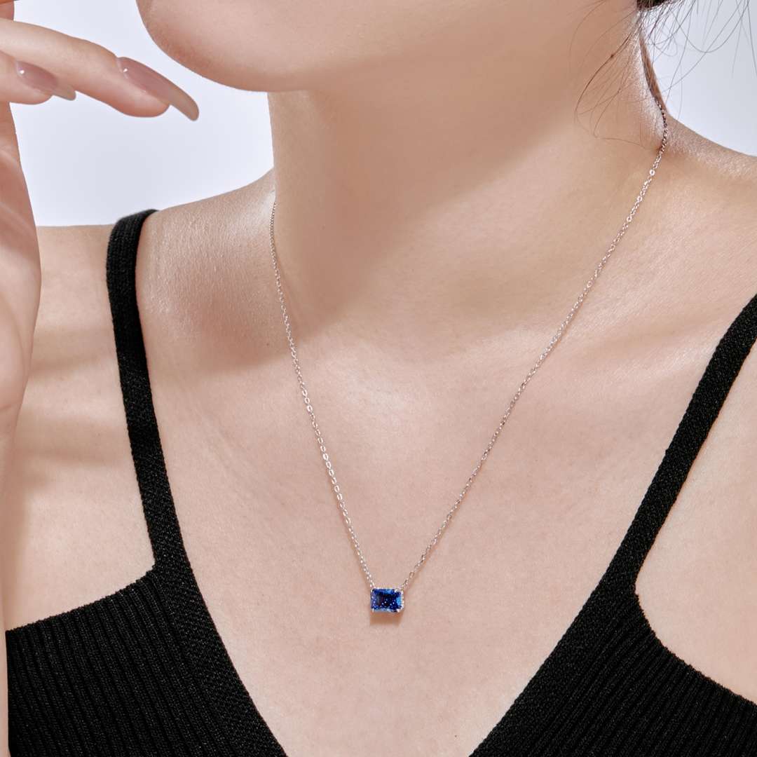 [Aurora]Luxurious Square Shape Colorful Necalack