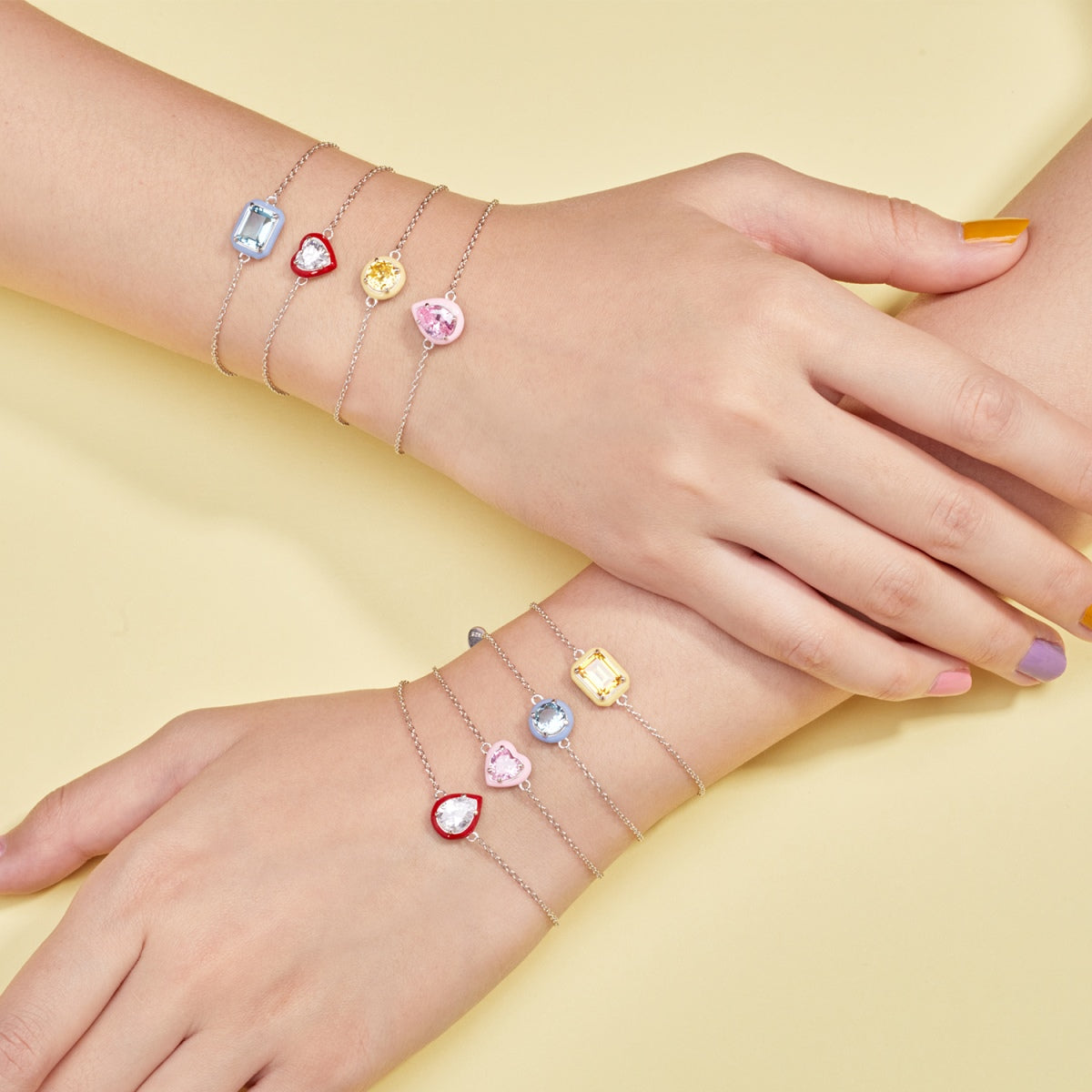 [AURORA]2,0 Karat funkelndes buntes Smaragdschliff-Tagesarmband