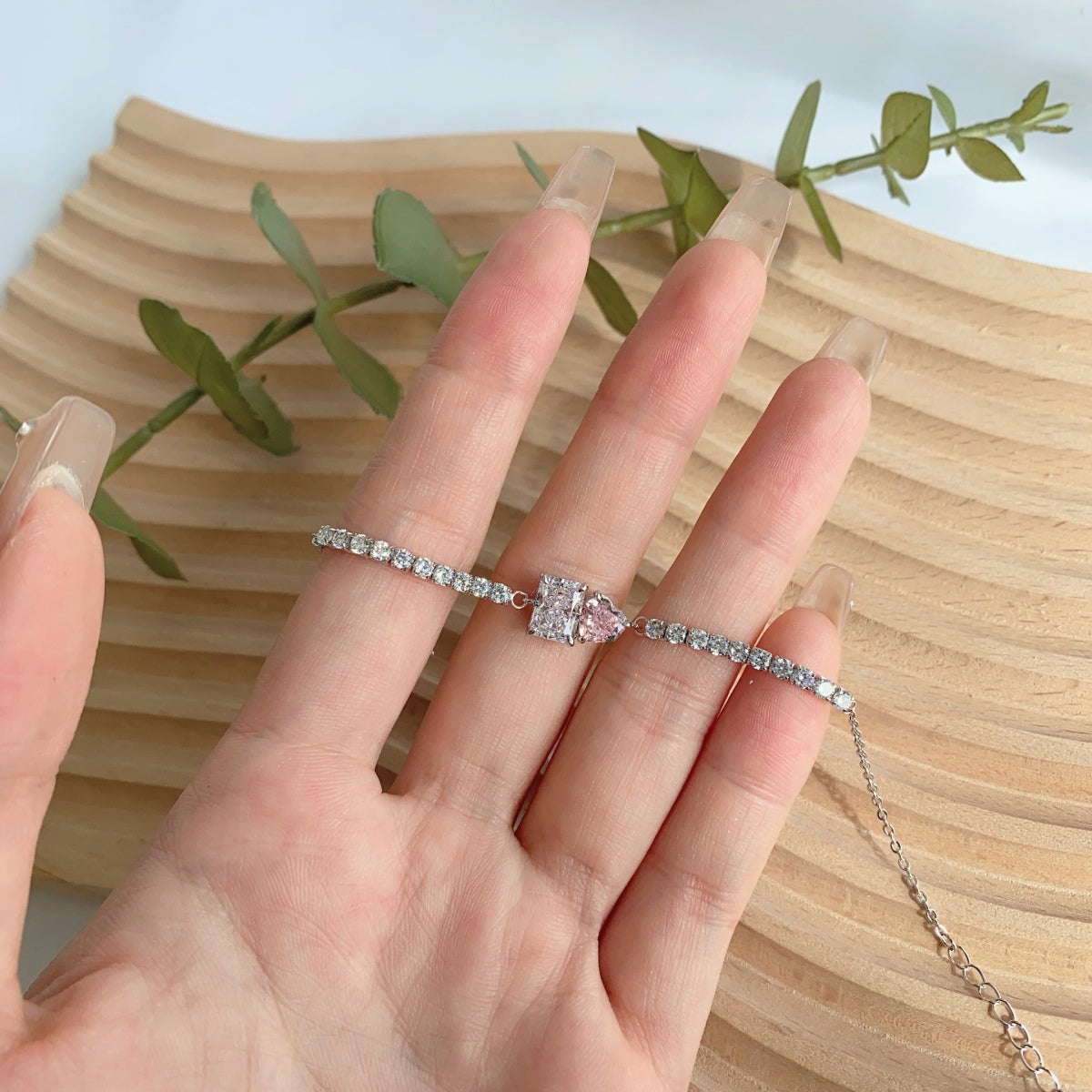 [Aurora]Dazzling Unique Multi Shape Lover Bracelet