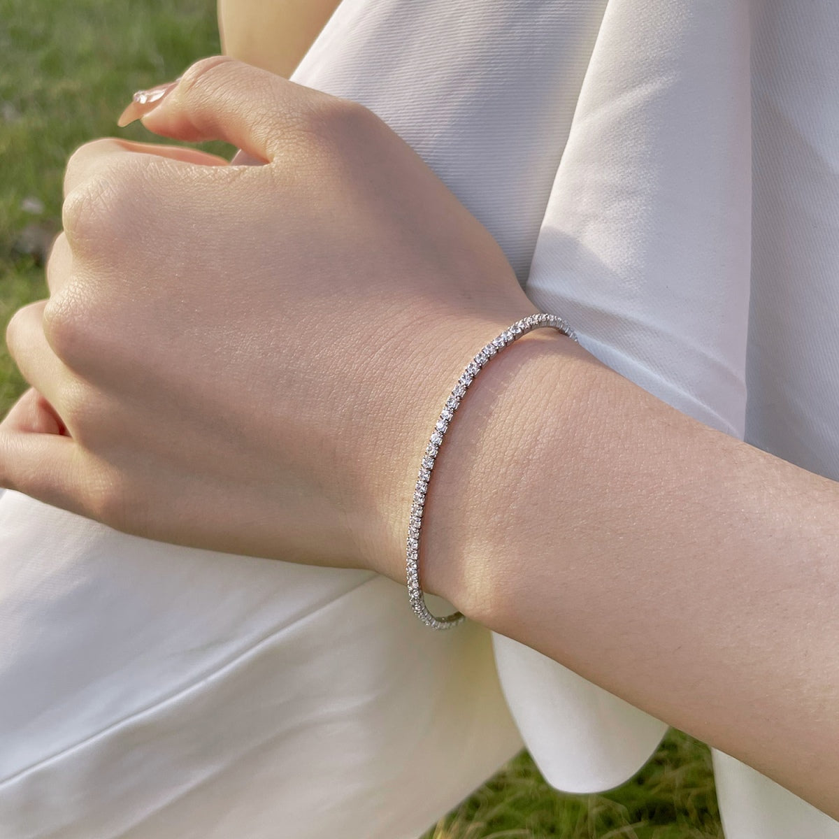 [AURORA] Strahlend buntes Party-Armband im Rundschliff