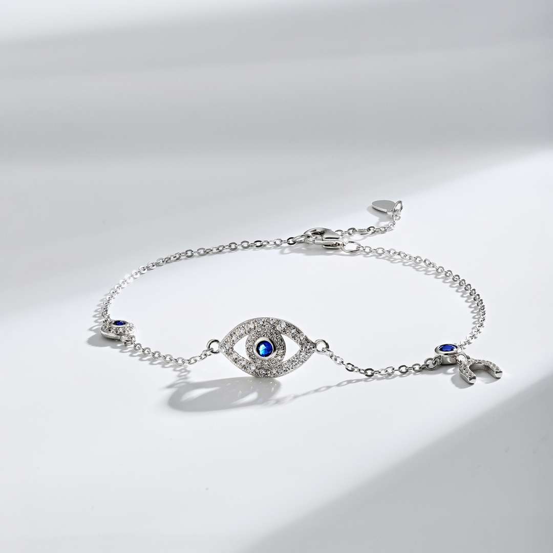 [Aurora]Dainty Eye Shape Necklace