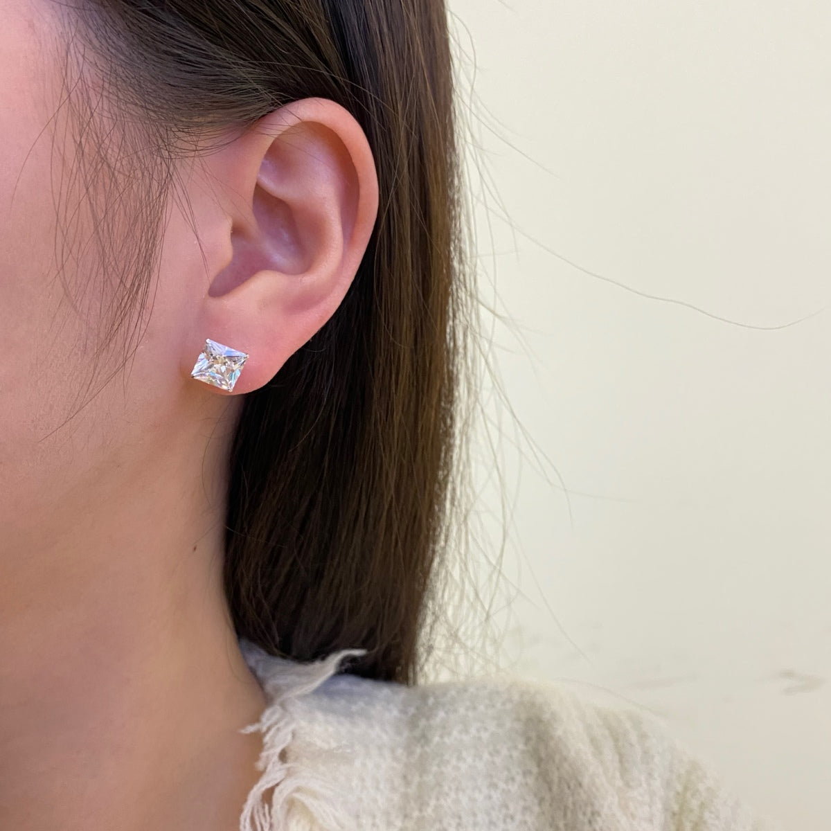 [Aurora]Ornate Square Shape Earrings