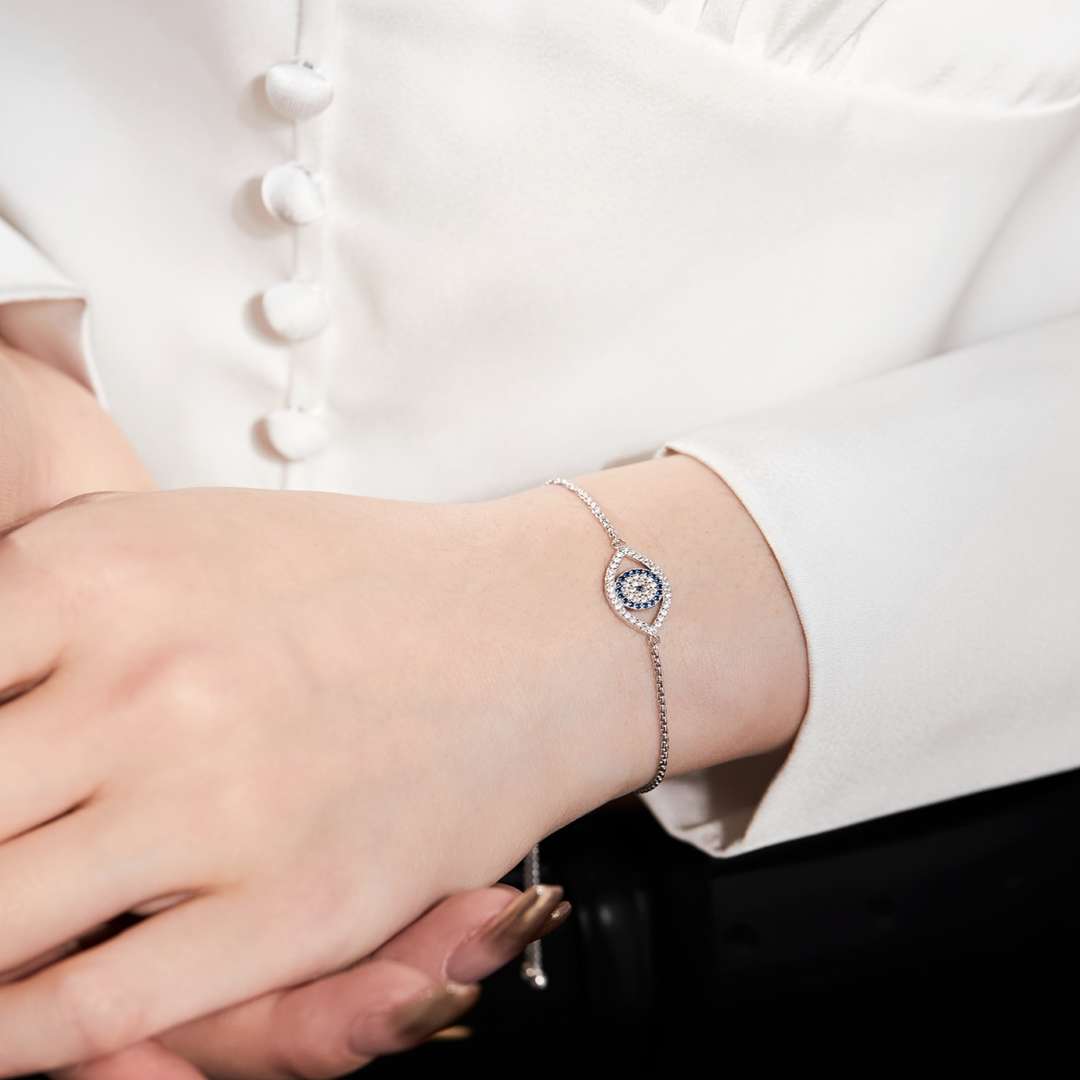 [Aurora]Dazzling Eye Shape Necklace