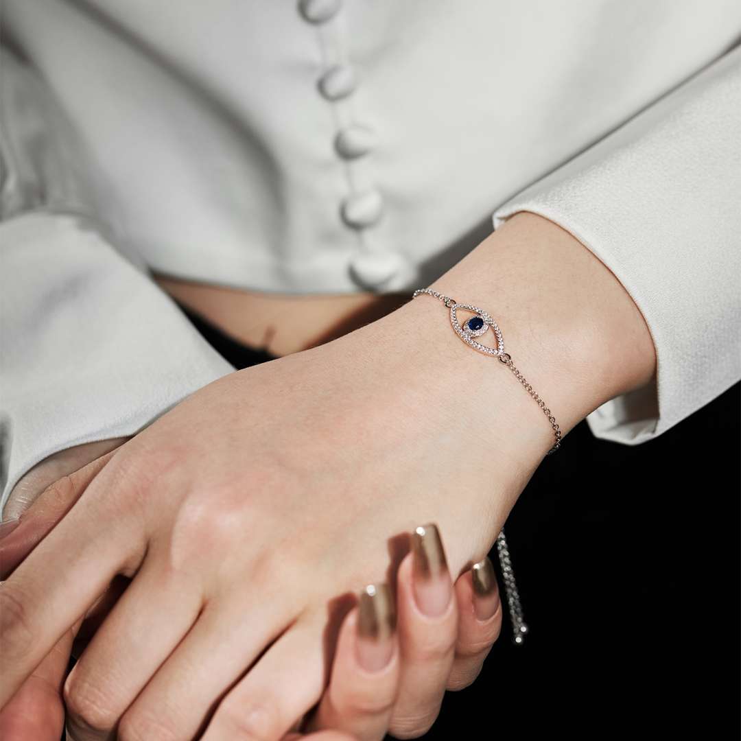 [AURORA]Armband mit hohlem Teufelsauge-Design