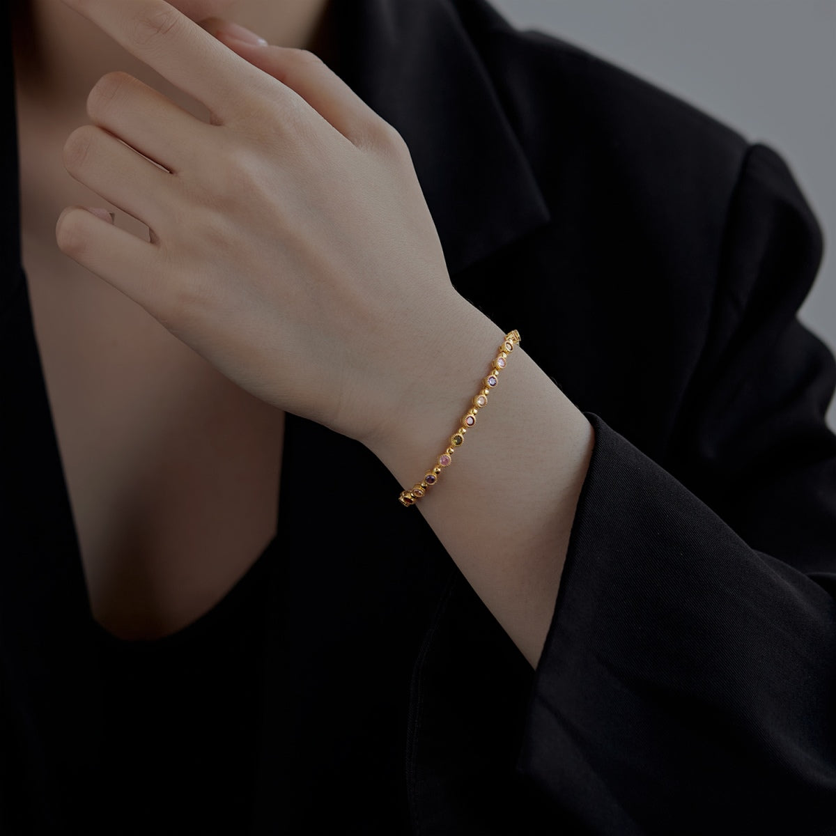 [AURORA] Funkelndes, exquisites Party-Armband im Rundschliff