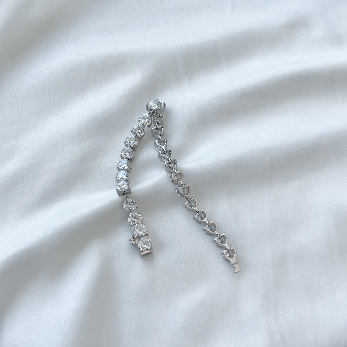 [AURORA]0,75 Karat Elegantes romantisches Herzform-Liebhaberarmband