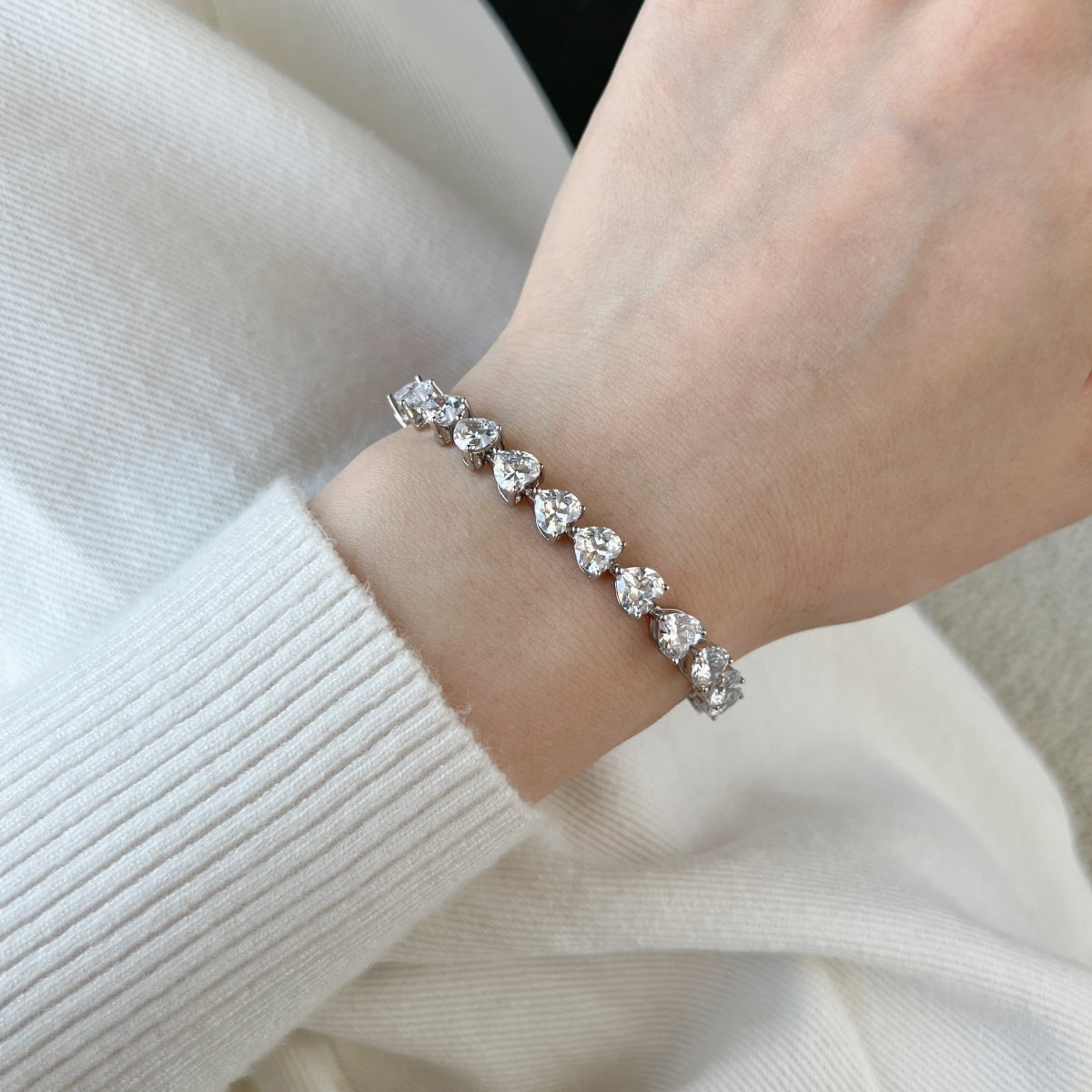 [Aurora]0.75 Carat Elegant Romantic Heart Shape Lover Bracelet