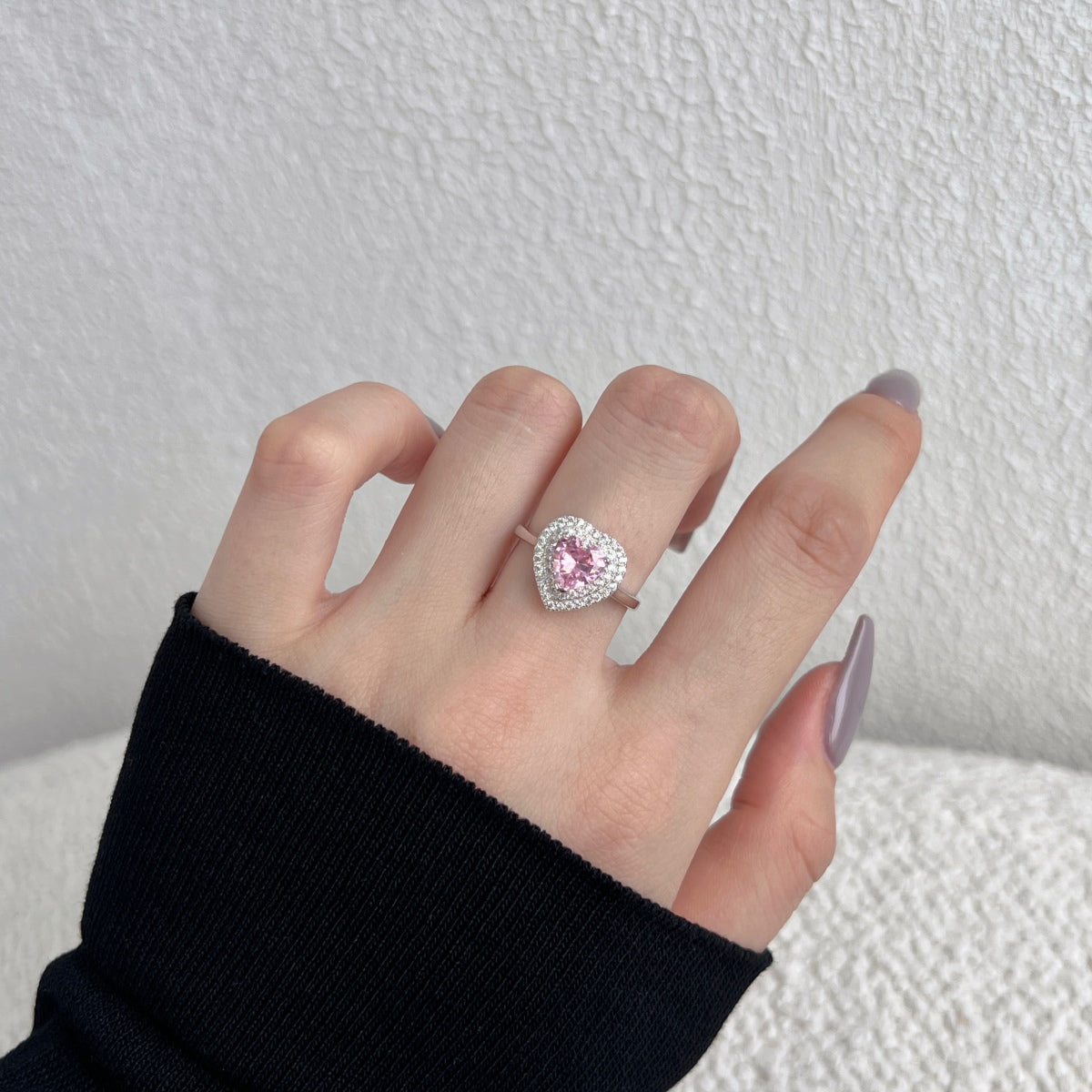 [AURORA]繊細で輝くハートシェイプの結婚指輪