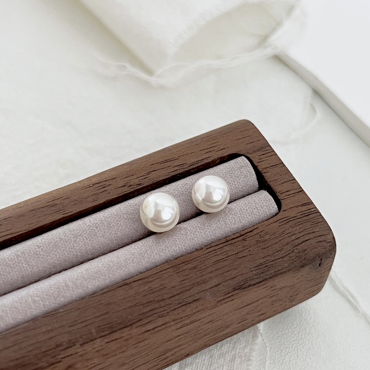 [Aurora]Delicate Pearl Earrings